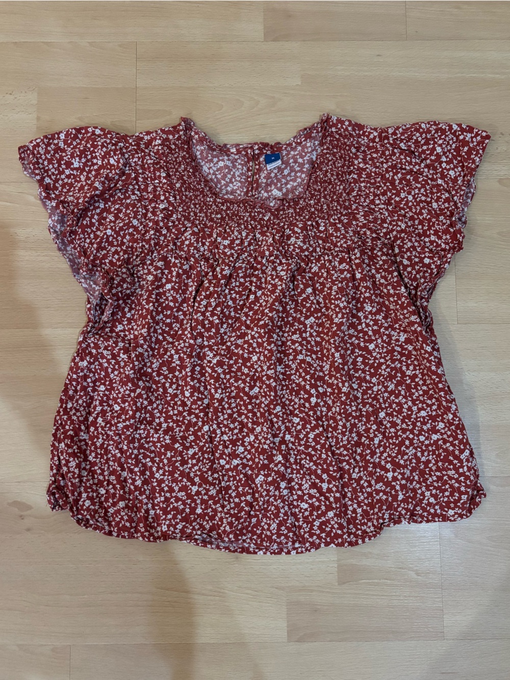 Women’s Red Floral Flutter Sleeve Blouse